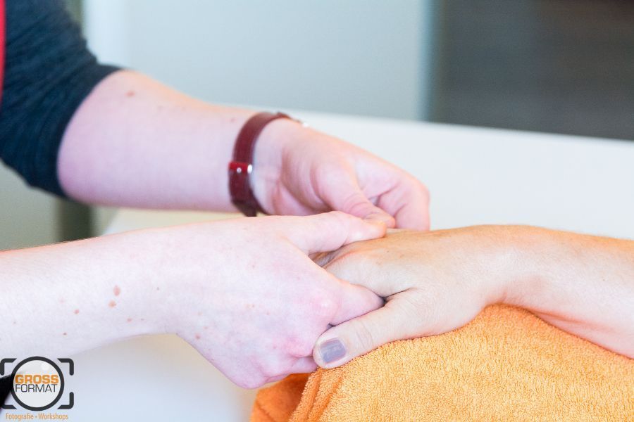 Massage der Hand