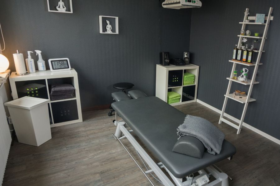 grauer Wellnessraum
