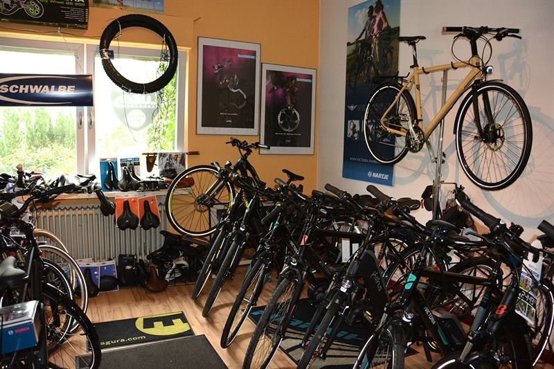 Fahrradhandel Fahrräder Mountainbikes MTB Trekkingrad Pedelec E-Bike Kinderfahrrad Zweirad