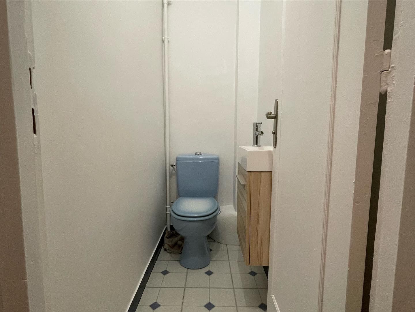 Rénovation des toilettes avant