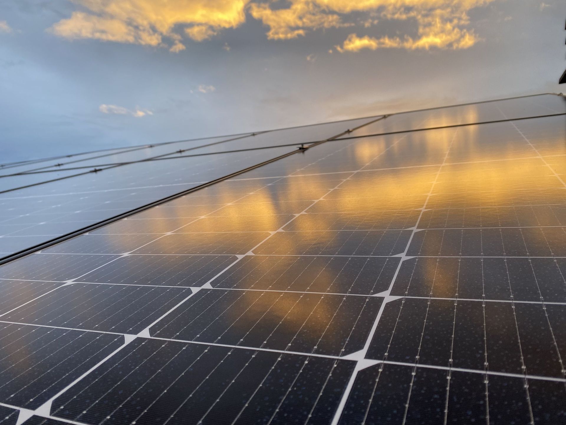 TECH-SUN Sàrl - solutions solaires - photovoltaïque - panneaux solaires