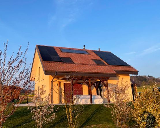 TECH-SUN Sàrl - solutions solaires - panneaux solaires - photovoltaïque - références Biolay-Magnoux