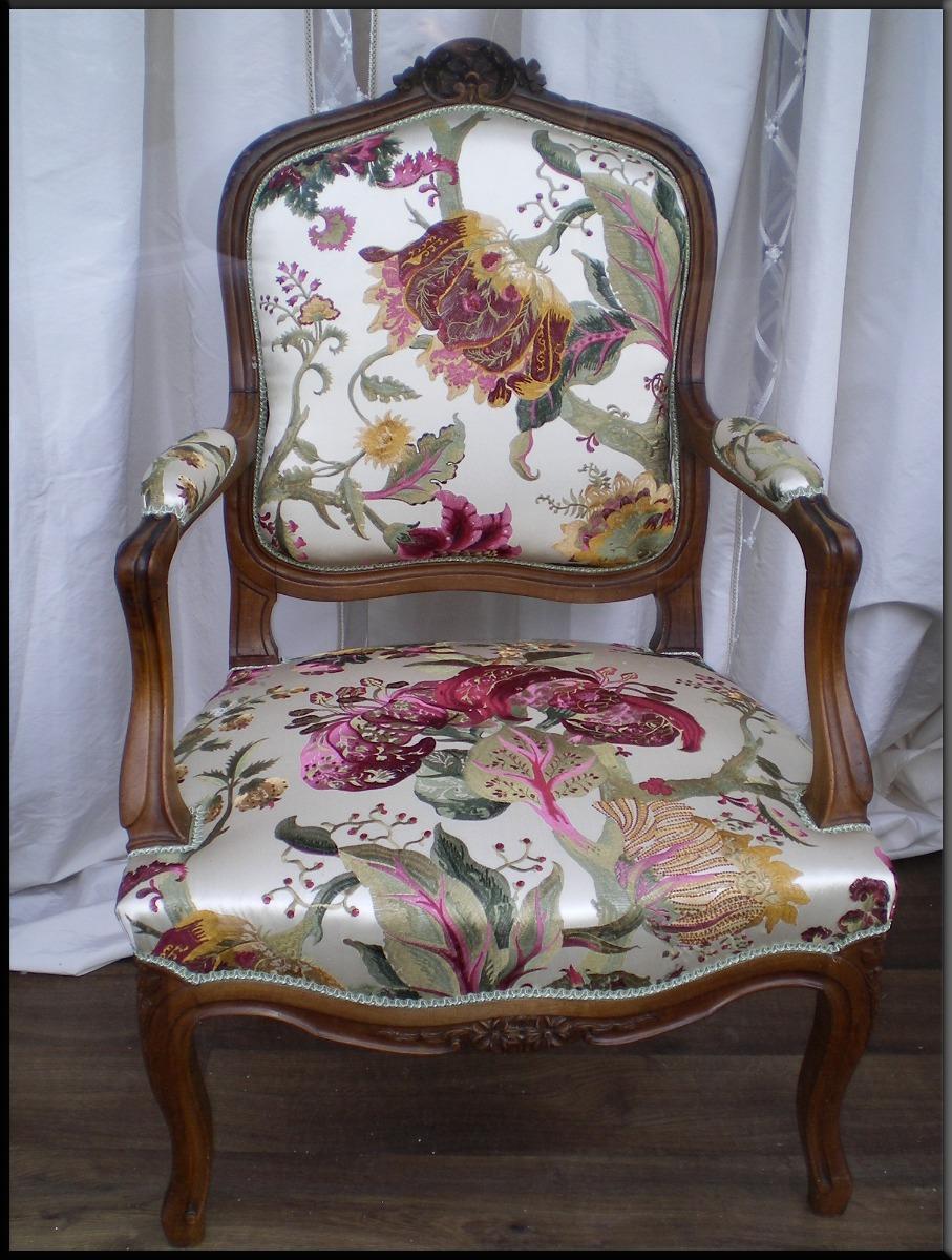 fauteuil grosses fleurs