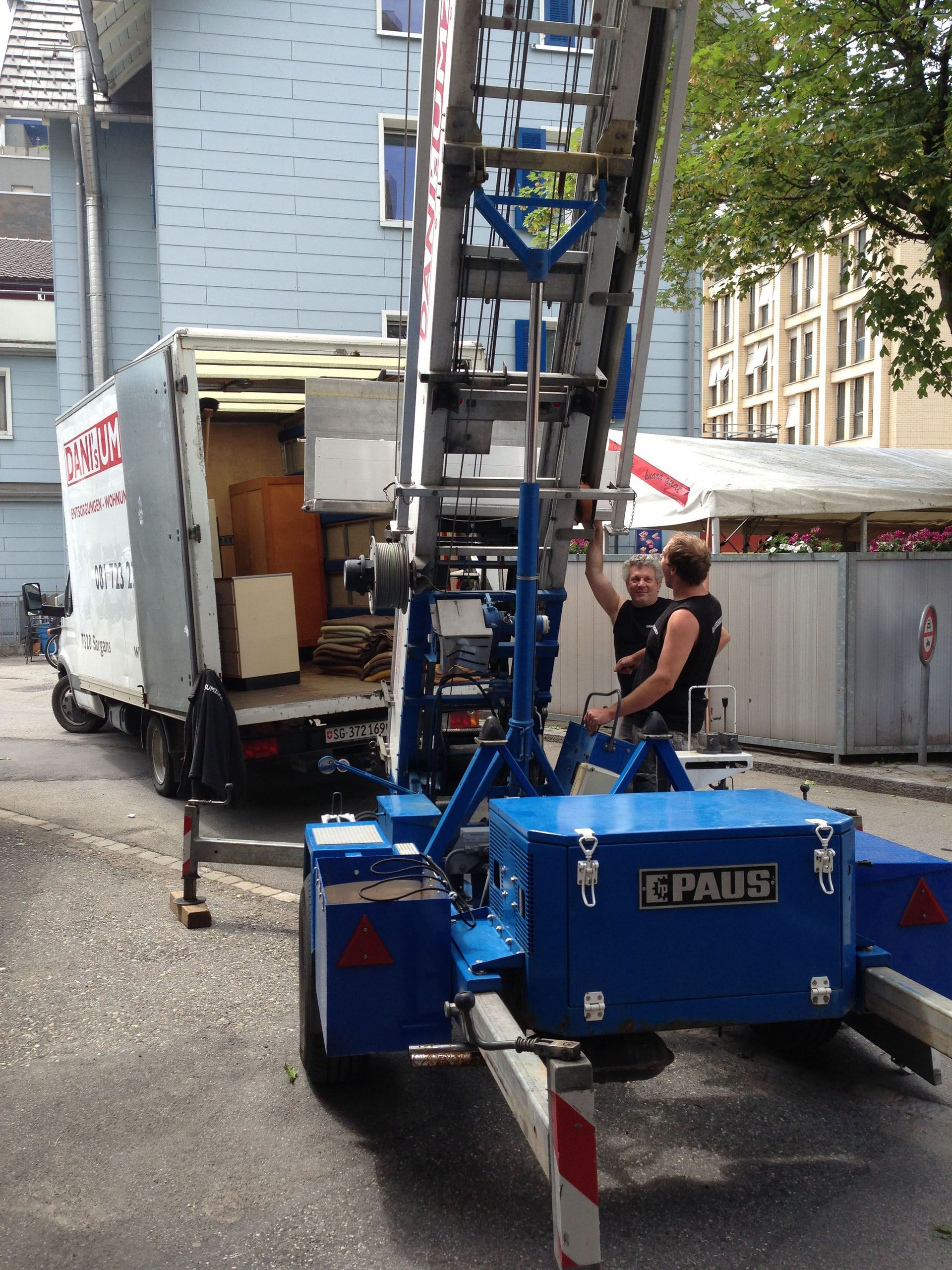 Dani's Umzüge Sargans - Möbellift, Aussenlift