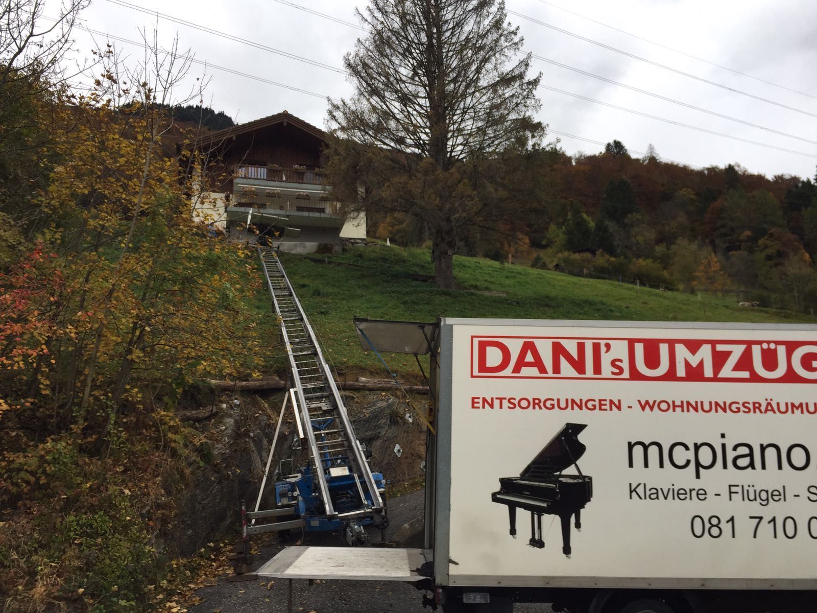 Dani's Umzüge Sargans - Möbellift, Aussenlift