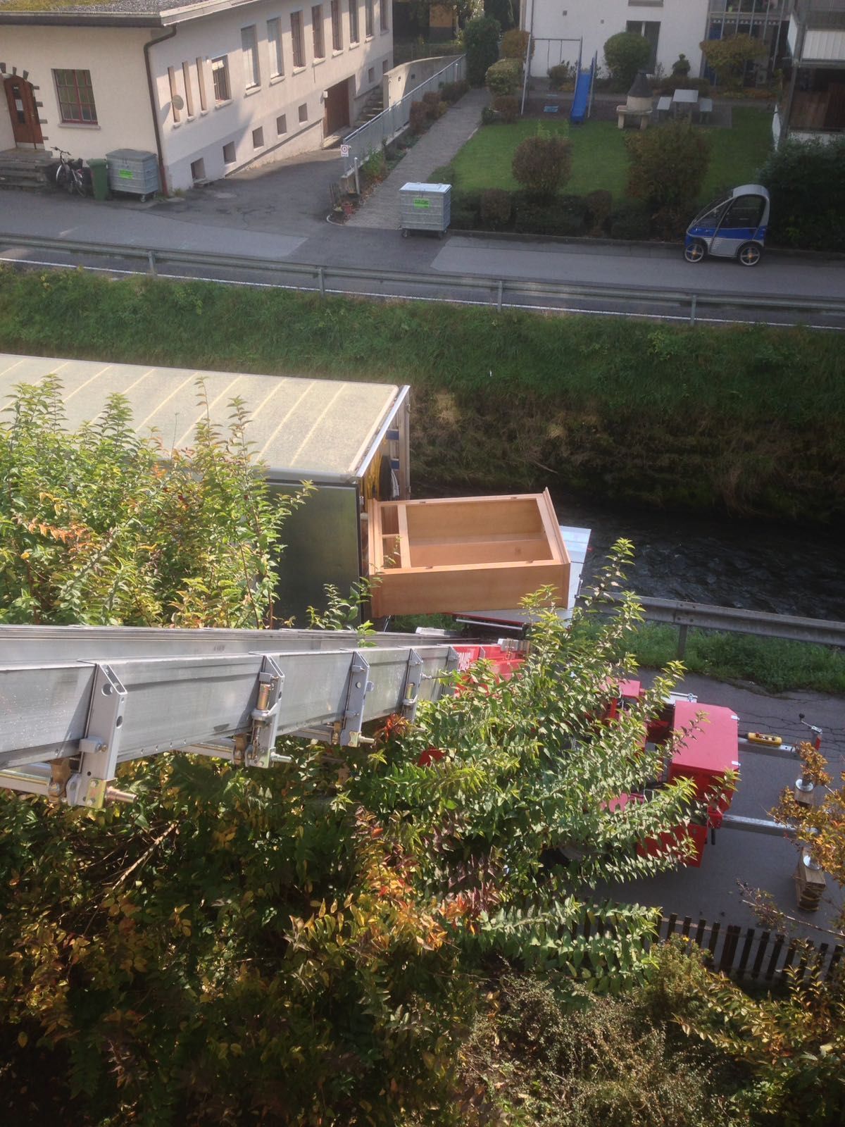 Dani's Umzüge Sargans - Möbellift, Aussenlift