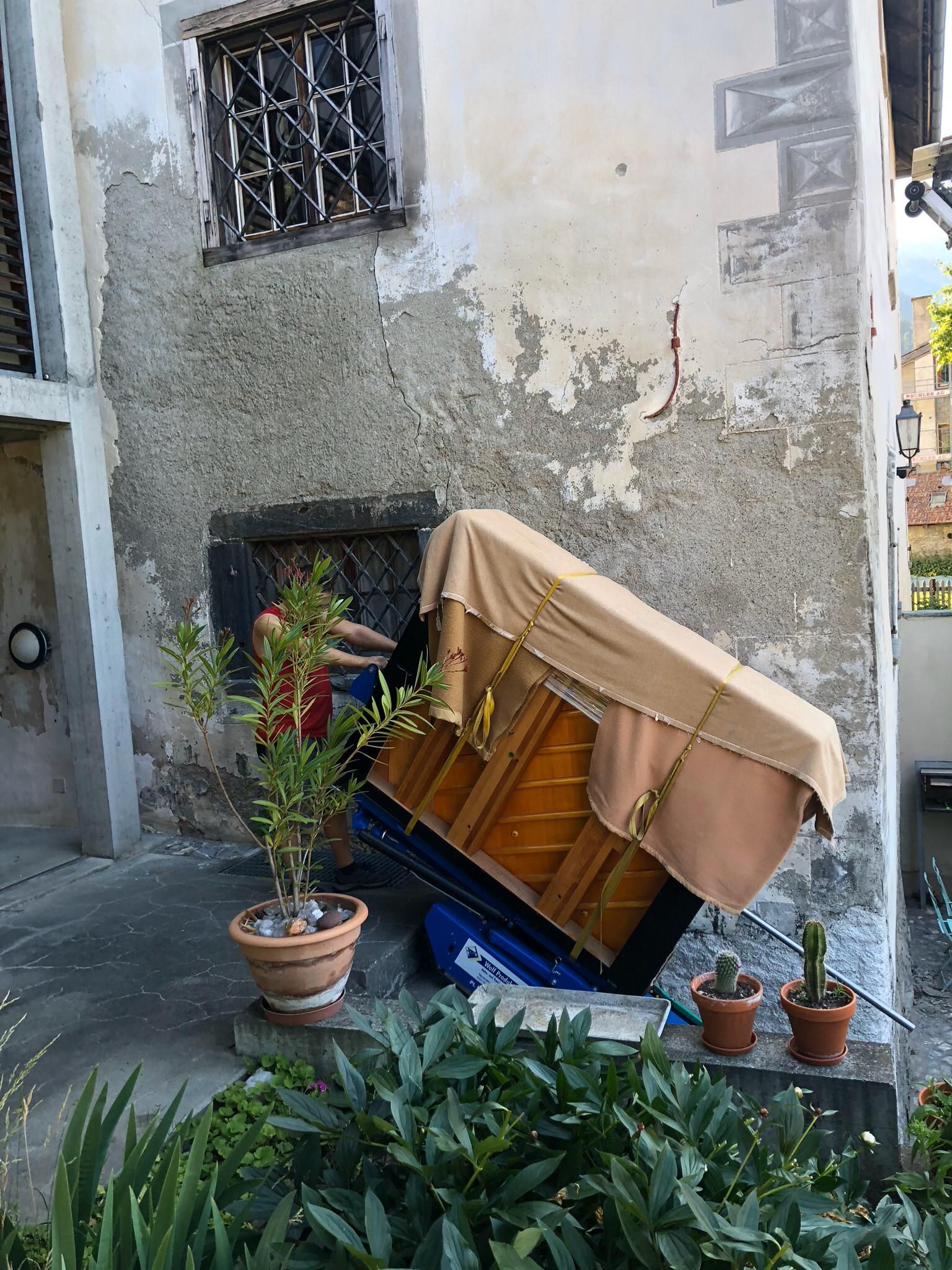 Dani's Umzüge Sargans - Klavier