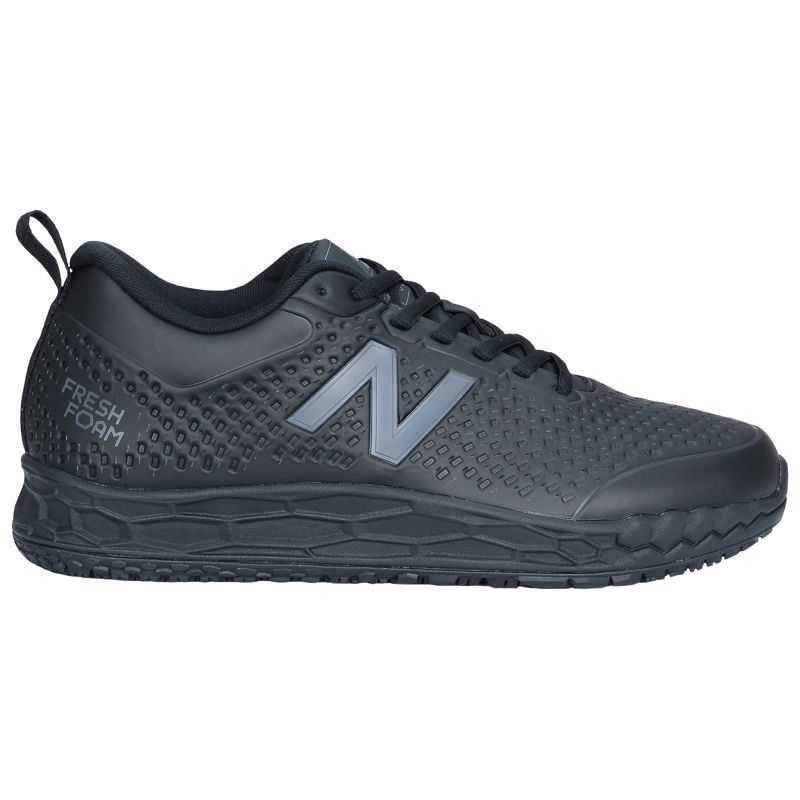 Schwarzer New Balance Fresh Foam Arbeitsschuh mit dunkelgrauem Logo auf weißem Hintergrund.