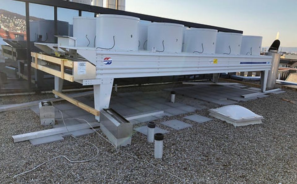 Anlage auf einem Dach