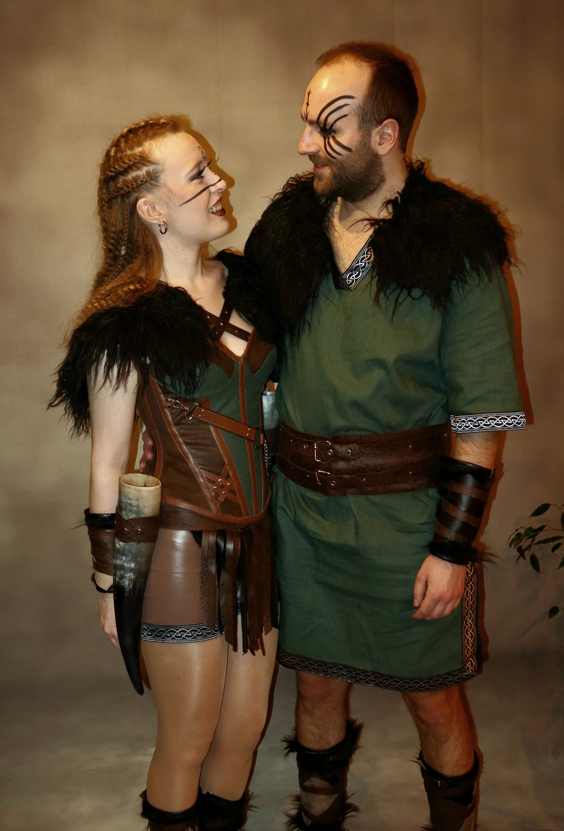 Maßgefertigte Wikingerkostüme