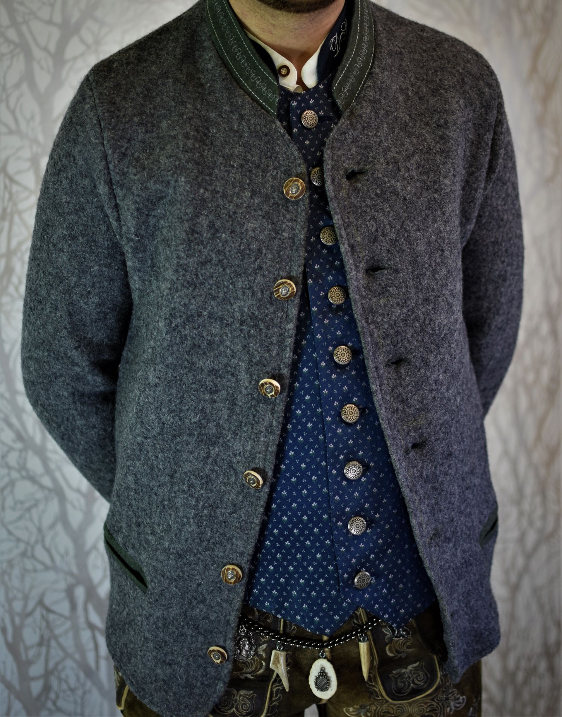 Trachtenjanker für Herren mit Weste