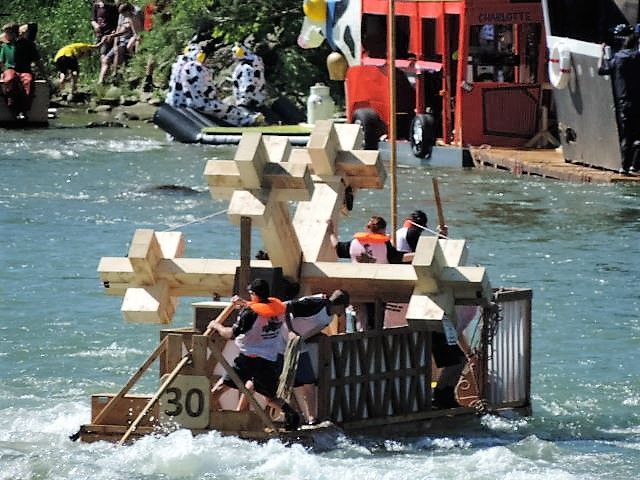 Holzschiff - Widmer AG Holzbau