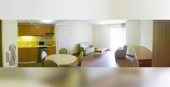 Chambre spacieuse de la Résidence Service Le Colisée