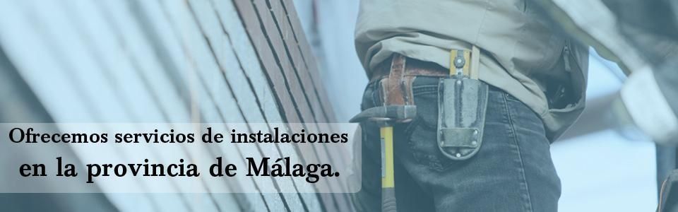 Texto promocional sobre instalaciones en Málaga con un técnico y herramientas en primer plano.