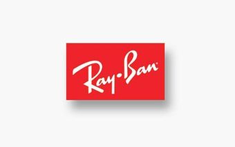 Ein rotes Ray-Ban-Logo auf weißem Hintergrund