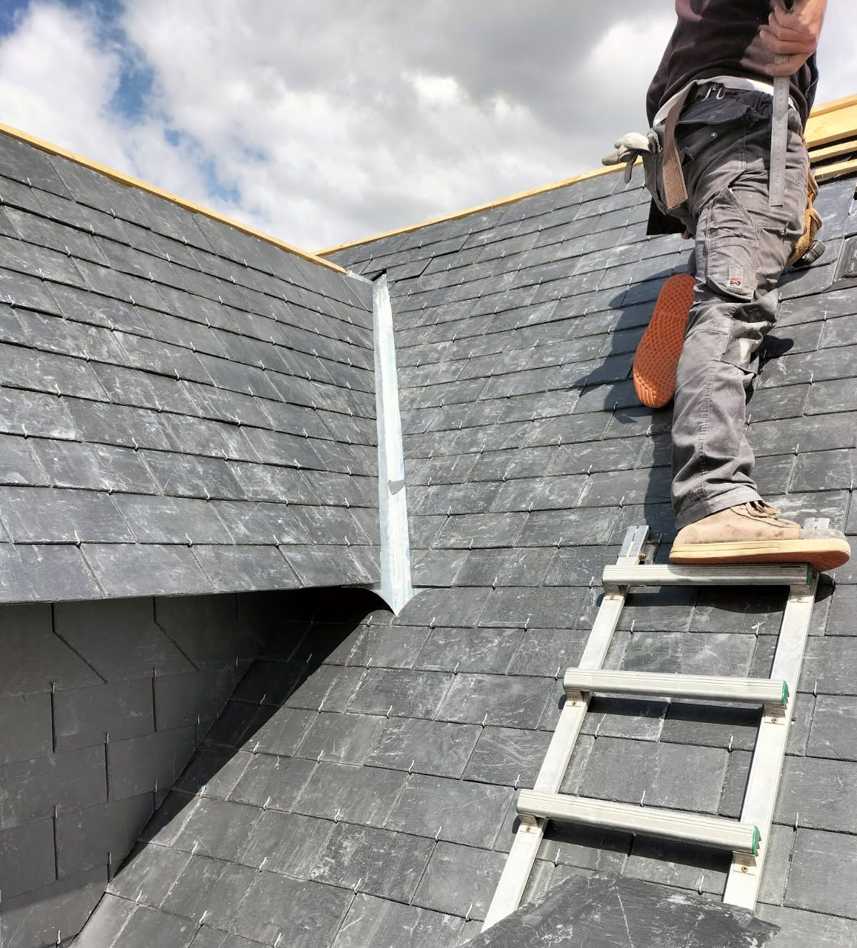 Dépannage de toiture en ardoise