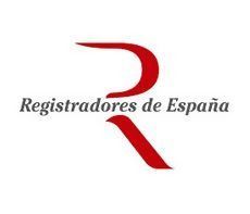 El logotipo de Registradores de España es una letra r roja sobre un fondo blanco.