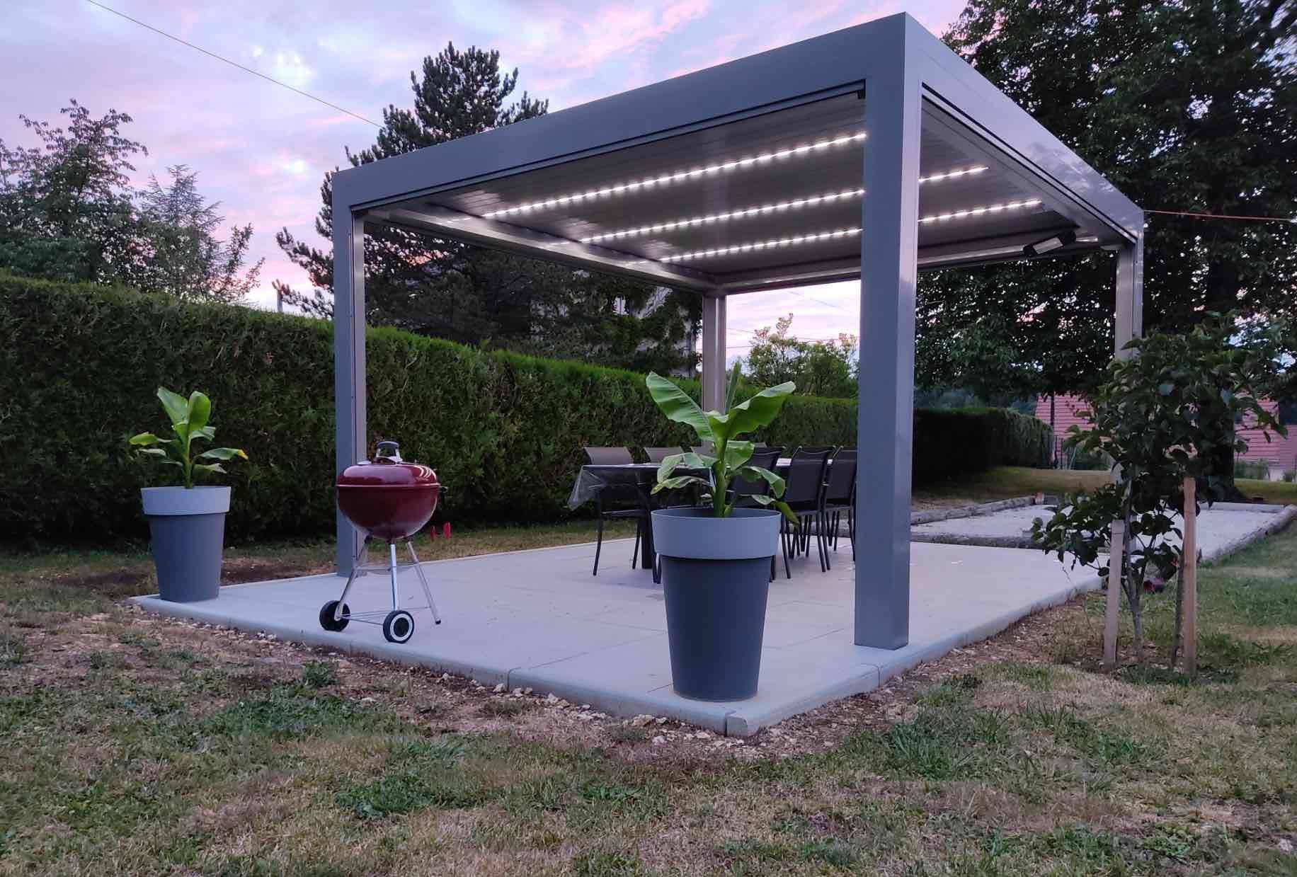 Pergola aluminium vue de 3/4