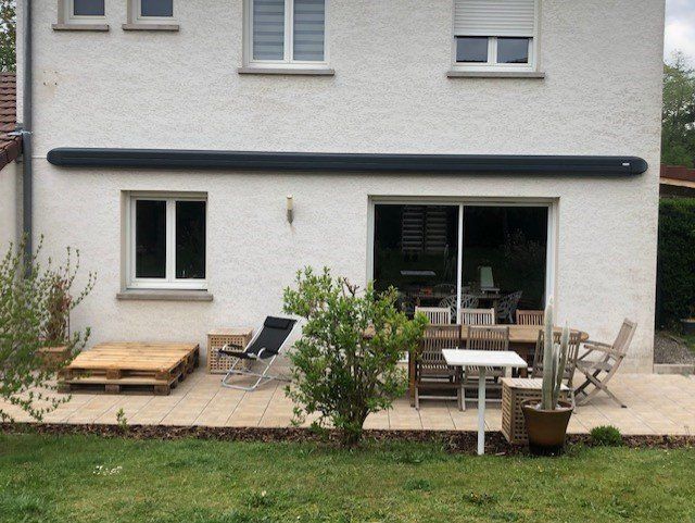 Baie vitrée et fenêtre aluminium