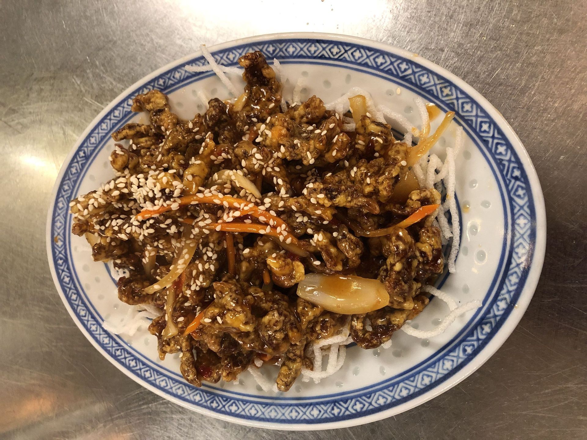 Boeuf croustillant - Le Chaudron chez Chen