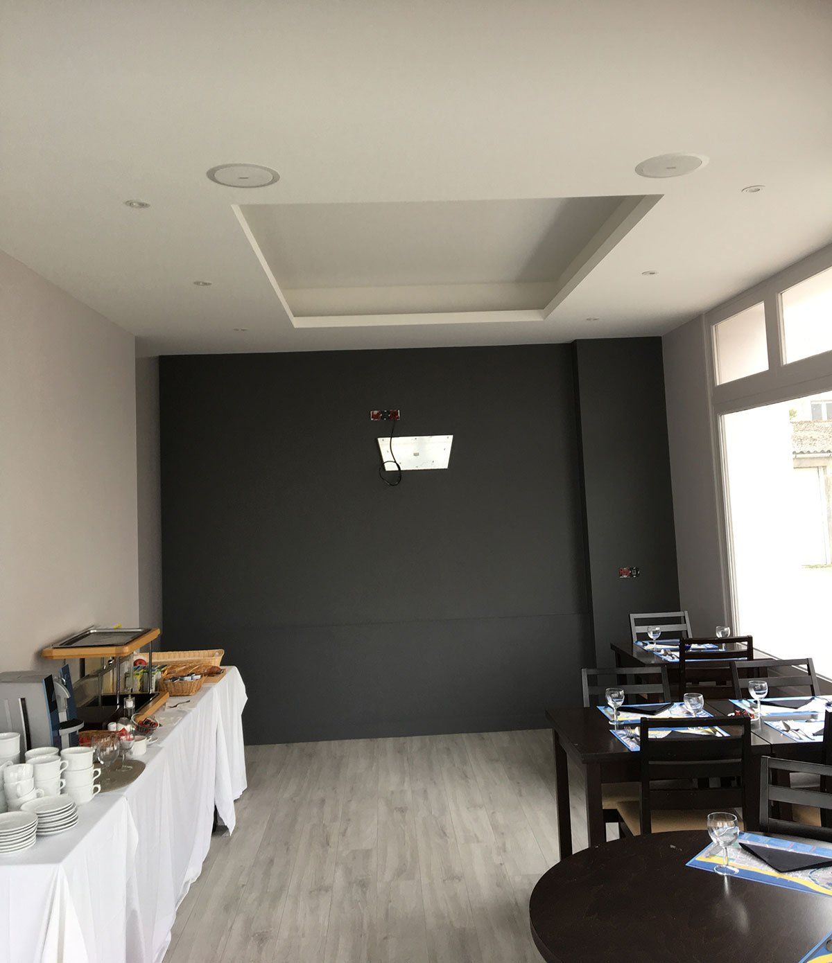 Peinture de plafond d'un restaurant