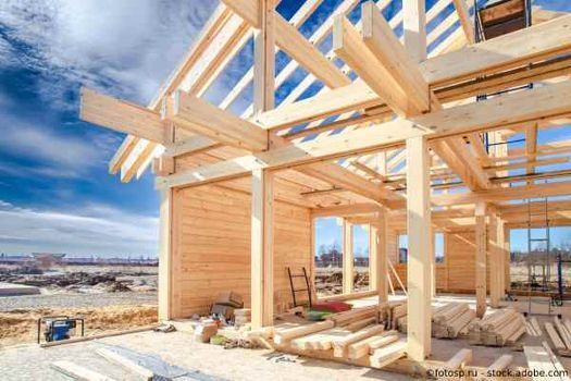 Dachdeckermeister Gärtner - Inh. Nico Gärtner baut Holzgerüst für Haus