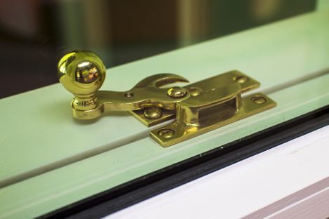 Wohn-Terrasse mit Blick ins Haus