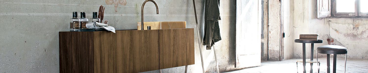 Meuble de salle de bain scandinave en bois