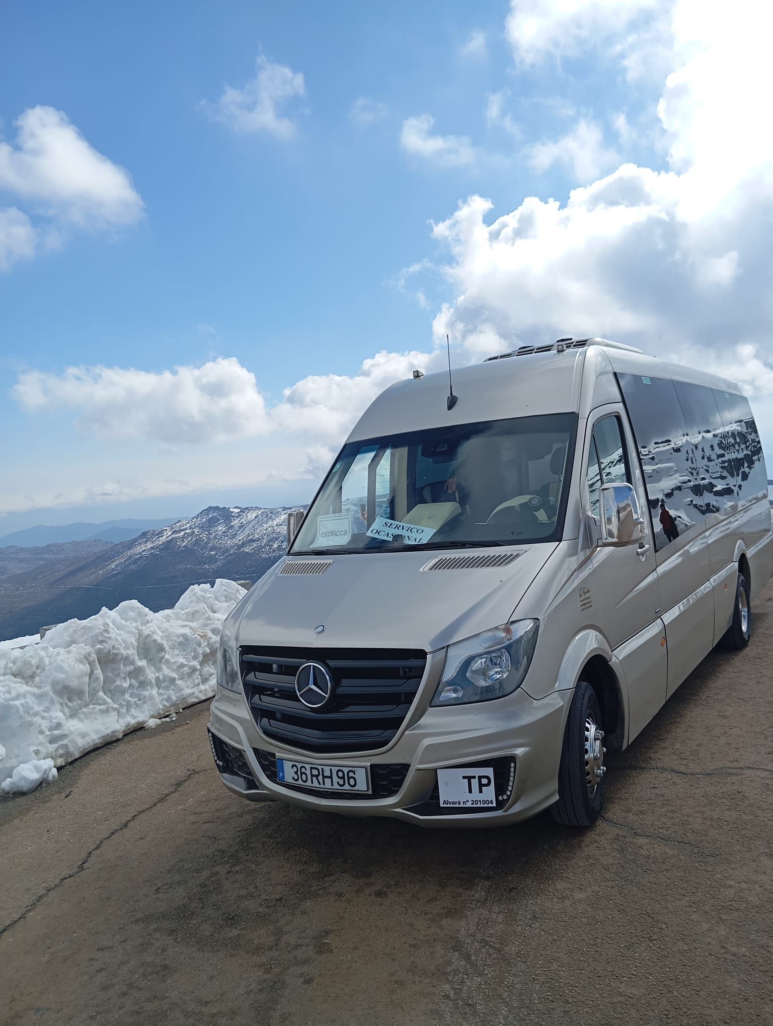 Hupstour - Aluguer de autocarros