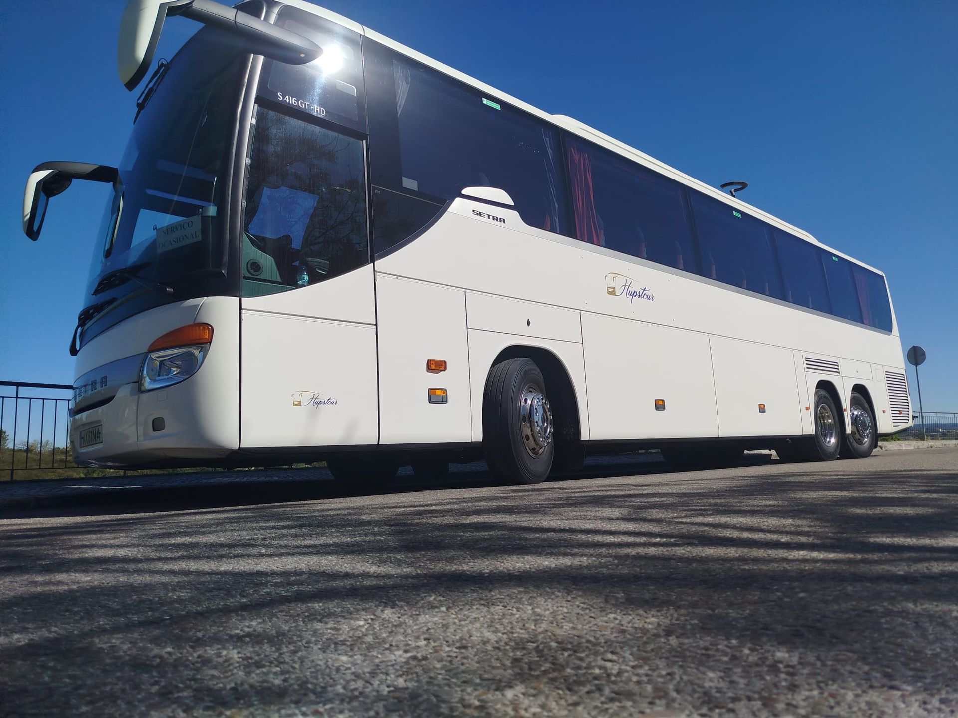 Hupstour - Aluguer de autocarros