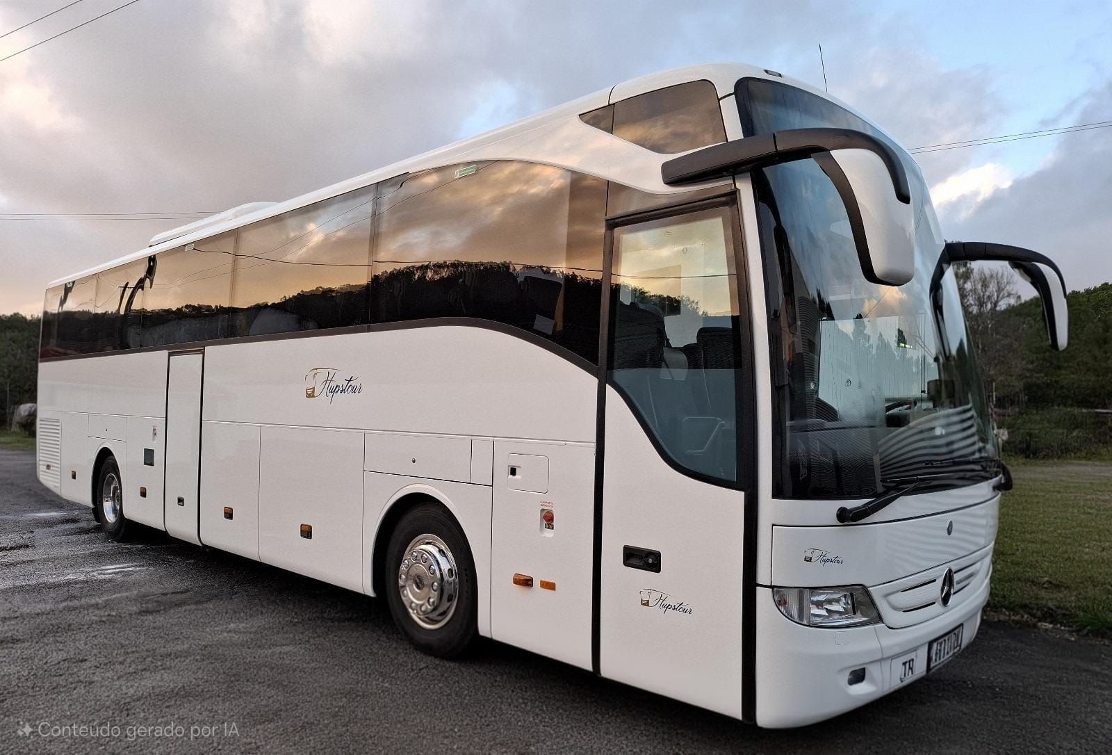 Hupstour - Aluguer de autocarros