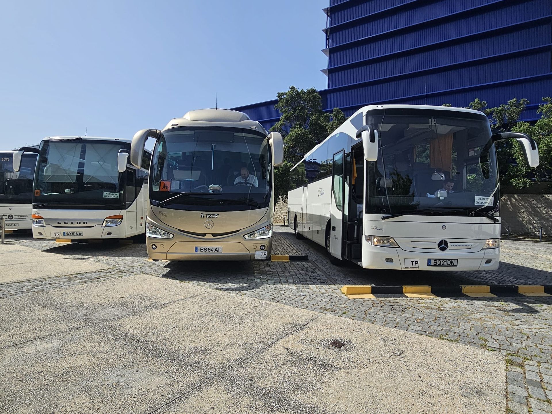 Hupstour - Transporte de Passageiros