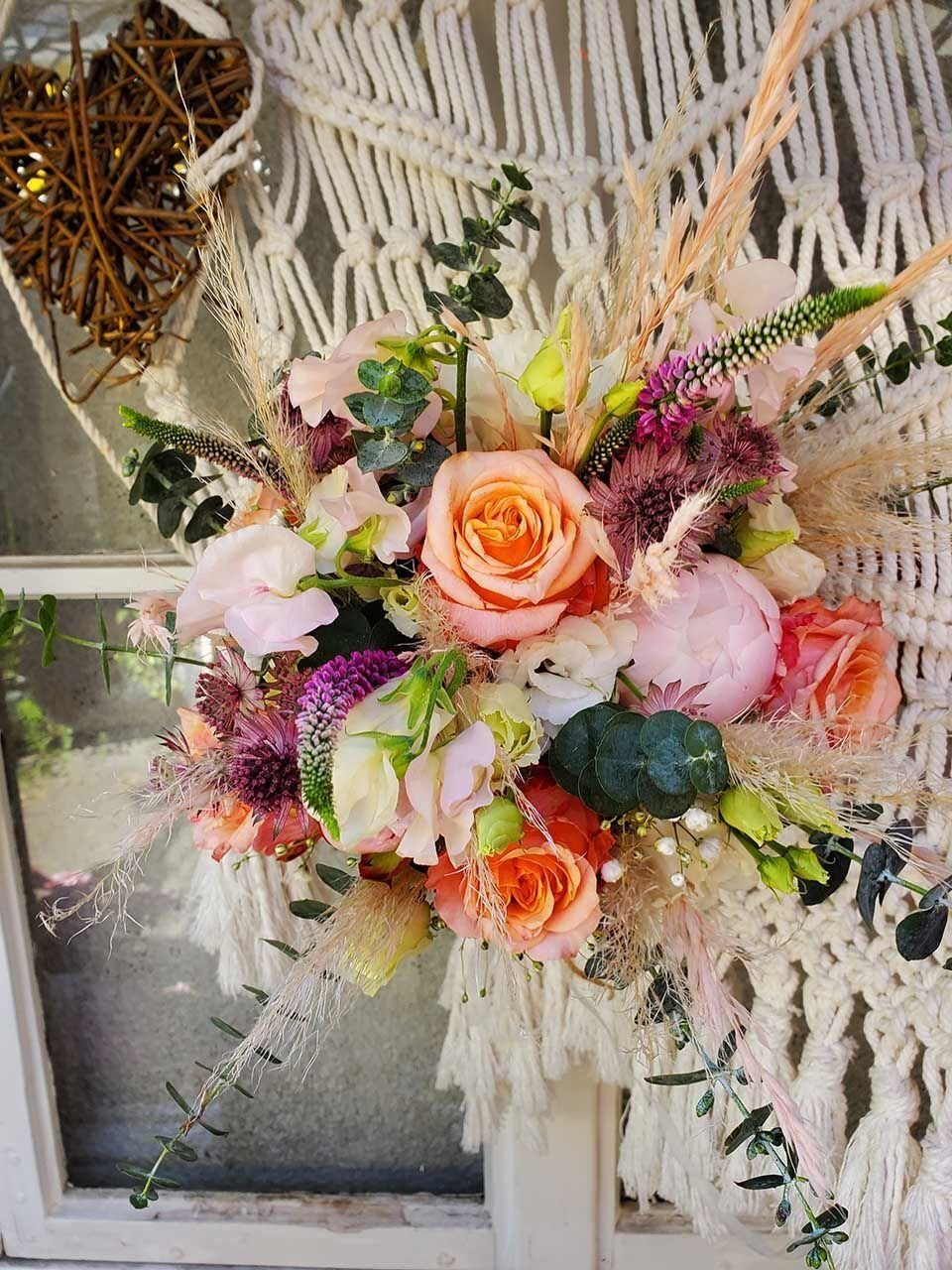 Pusteblume – Blumen und Geschenke – Brautstrauß