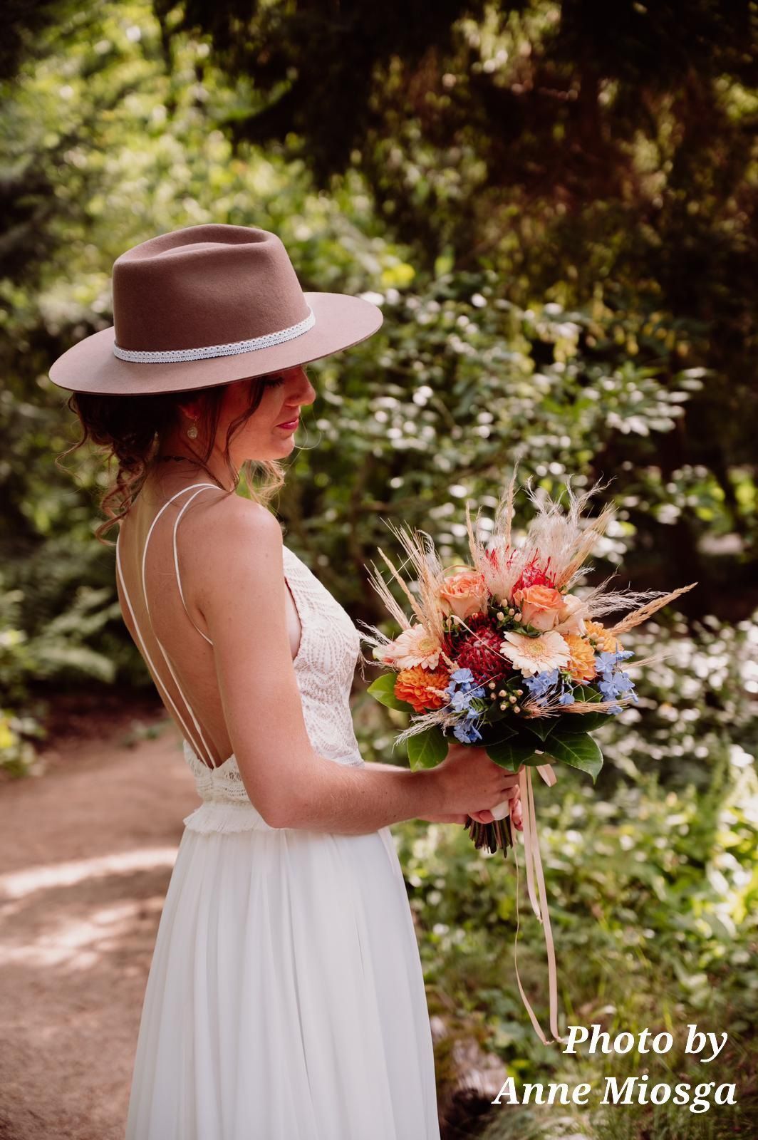 Pusteblume – Blumen und Geschenke – Brautstrauß