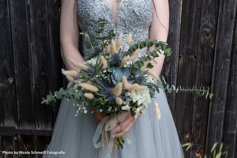 Pusteblume – Blumen und Geschenke – Brautstrauß