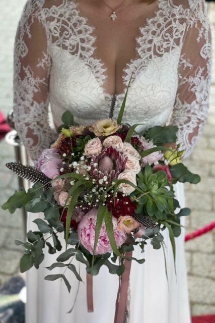 Pusteblume – Blumen und Geschenke – Brautstrauß