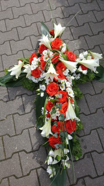 Pusteblume – Blumen und Geschenke – Sargschmuck