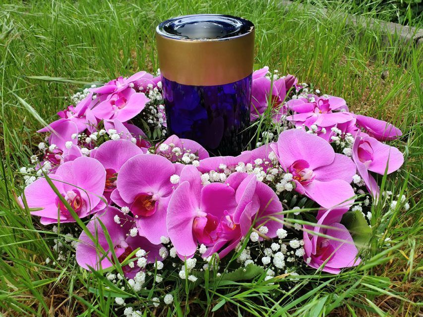 Pusteblume – Blumen und Geschenke – Urnenschmuck