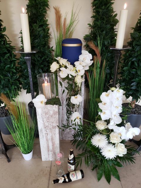 Pusteblume – Blumen und Geschenke – Urnenschmuck