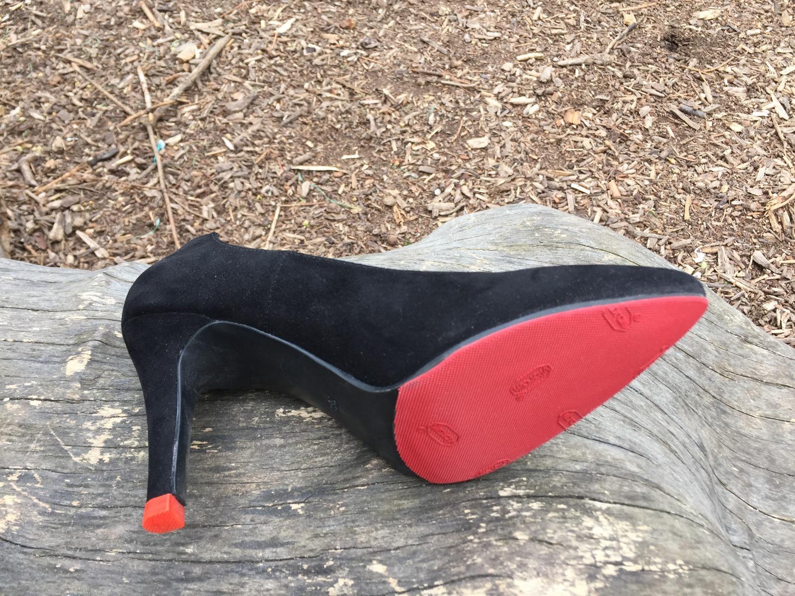 Talons_Semelle_Rouge