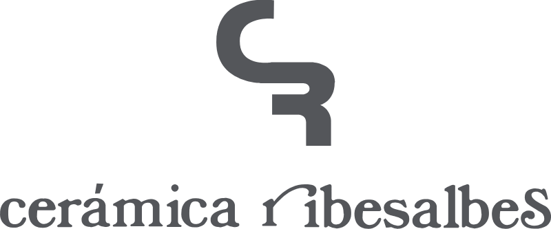El texto del logotipo dice “cerámica ribesalbe” con una “CR” estilizada en color gris encima.