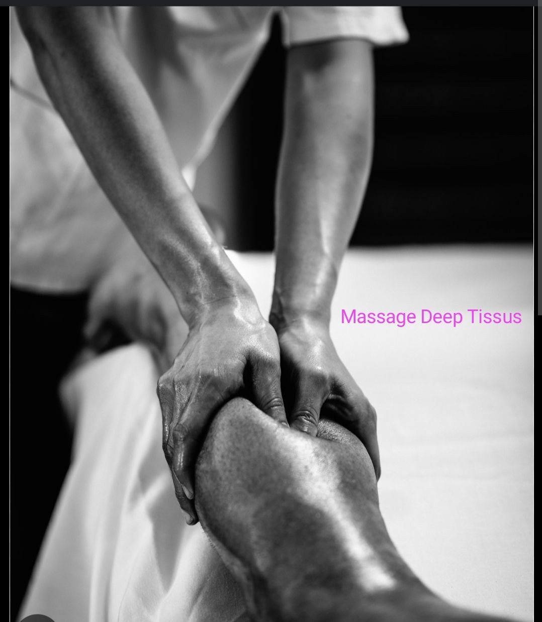 Massage Deep Tissu sur des mollets