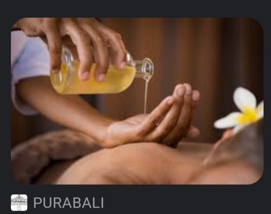 Séance de massage avec une huile de massage