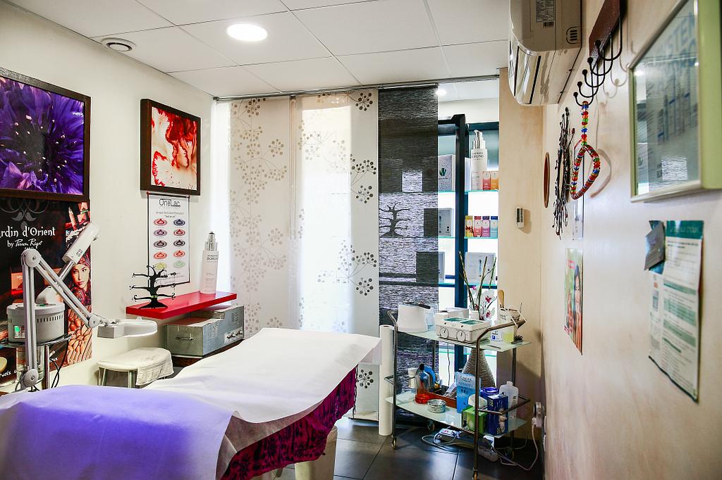 Salle de soins esthétiques de l'institut de beauté Balinéa