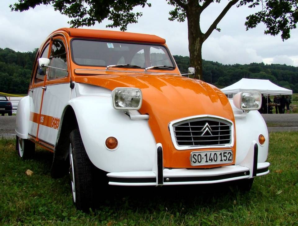 Citroën 2CV. Foto von 2CV Register