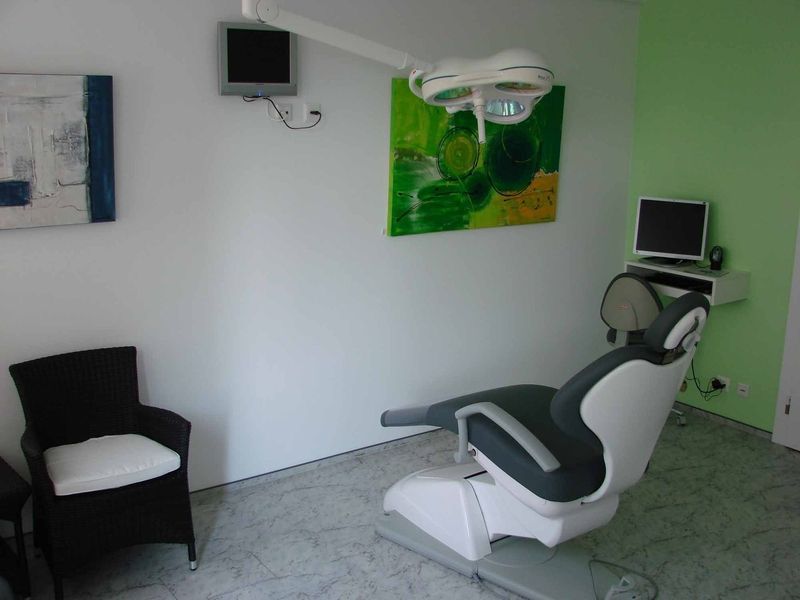 Zahnarztpraxis Dr. Lothar FRANK