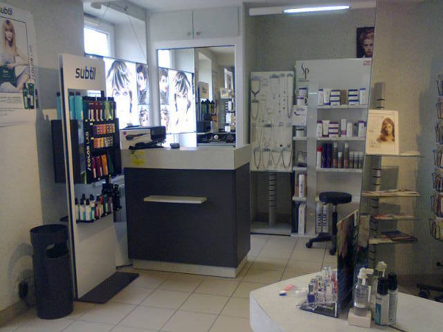 Intérieur du salon de coiffure