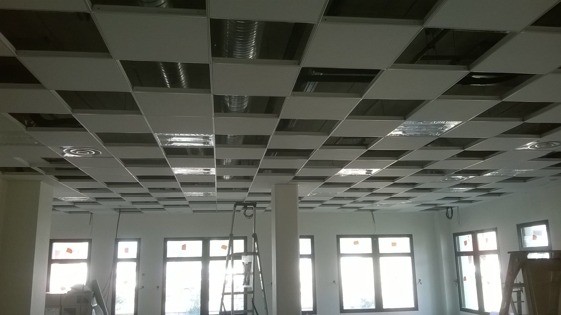 Électricité de locaux commerciaux