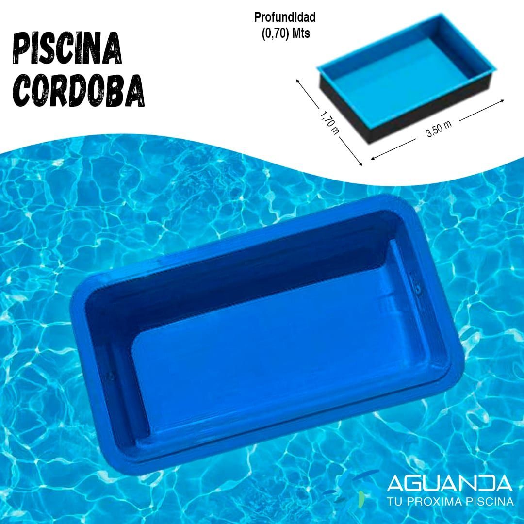 Piscina Córdoba rectangular de color azul sobre superficie de agua con detalles de tamaño y nombre del producto 