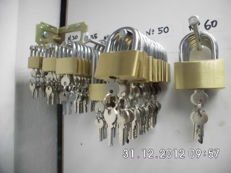 Εμπόριο Σιδήρου Β & Ν Νικολού στο Κορωπί